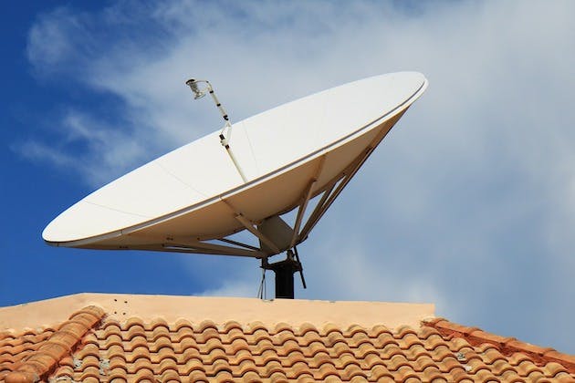 tv aerials vs satellites